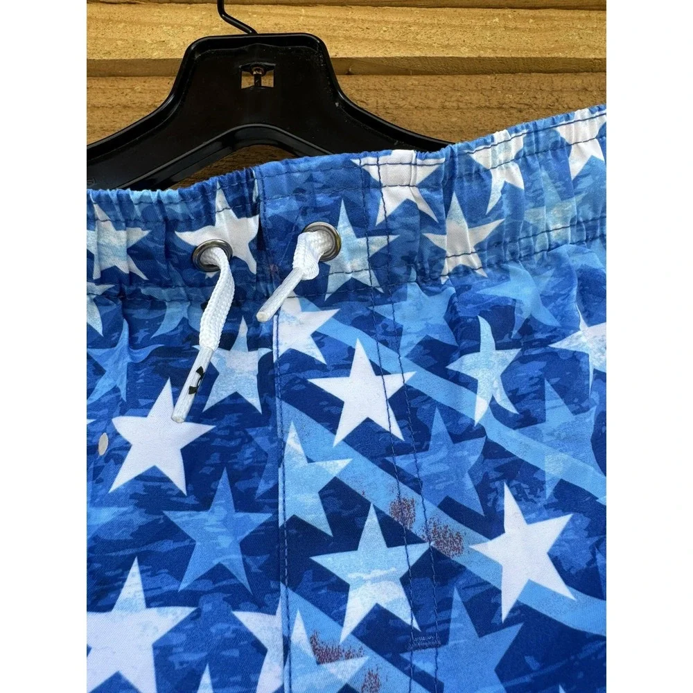 Under Armour Swim Trunks Boys Youth XL Red White Blue Patriotic American‎ Stars